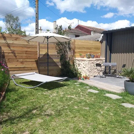 American Diner Sur La Site The Farm Ouest Capacite 7 Personnes