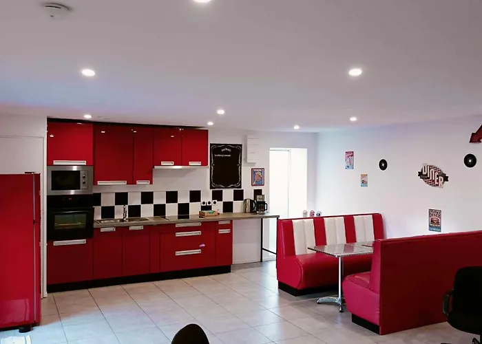 American Diner Sur La Site The Farm Ouest Capacite 7 Personnes *